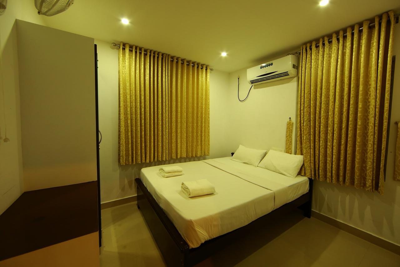 Sara Hotels And Apartments Nedumbassery Extérieur photo
