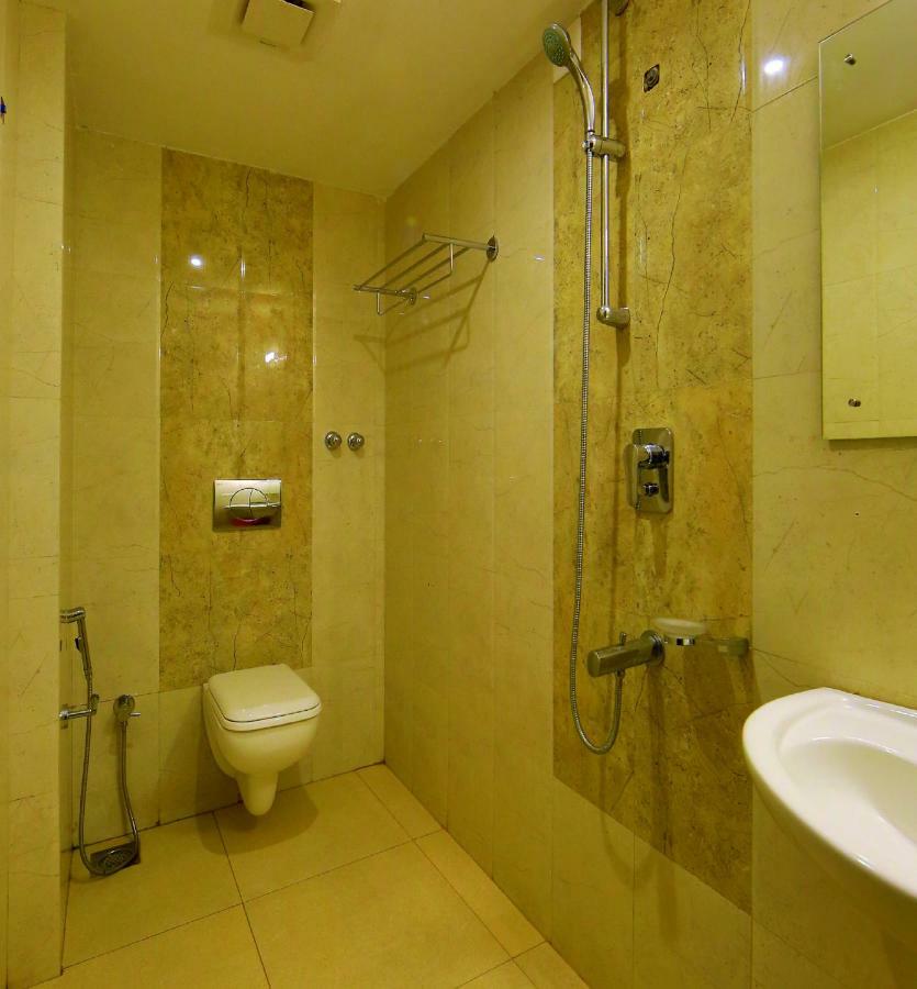 Sara Hotels And Apartments Nedumbassery Extérieur photo