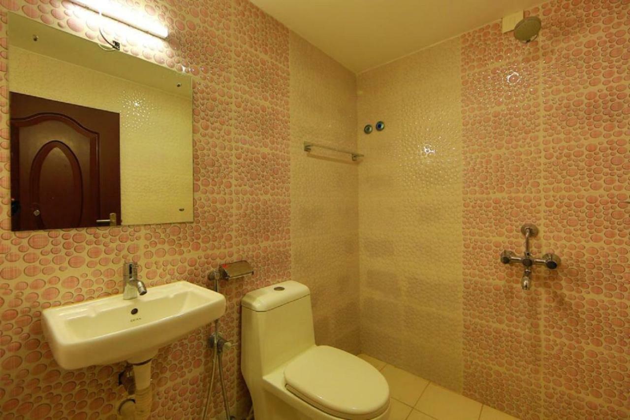 Sara Hotels And Apartments Nedumbassery Extérieur photo